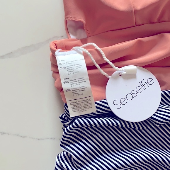 Seaselfie Halter Deep V-neck One Piece Swimwear - Picture 9 of 9